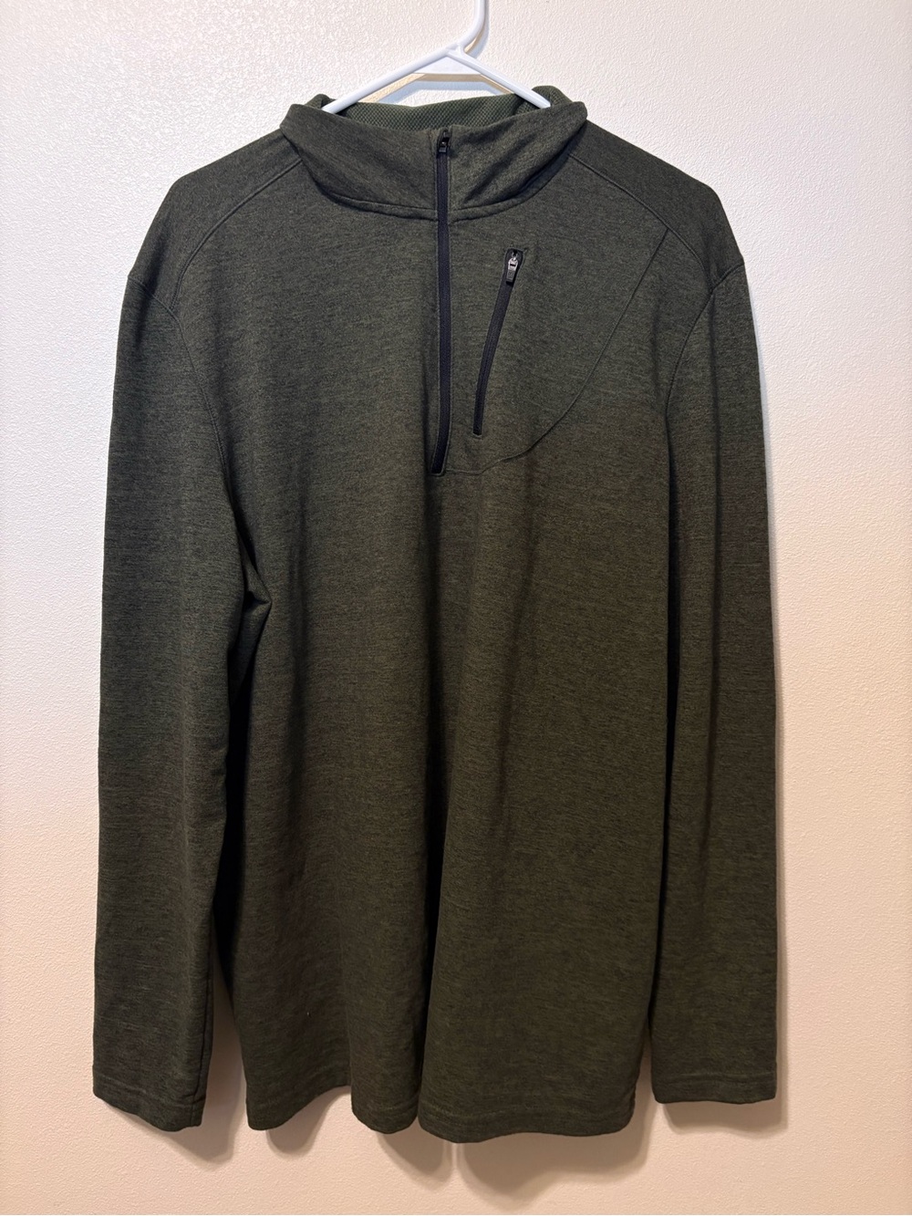 Swisstech Men’s Olive Green Quarter-Zip Top